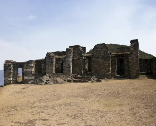 CHOQUEQUIRAO TREK 4 DAYS FROM CUSCO: The Inca City Almost Nobody Reaches