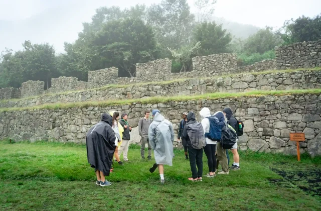 machu picchu team peru tours12