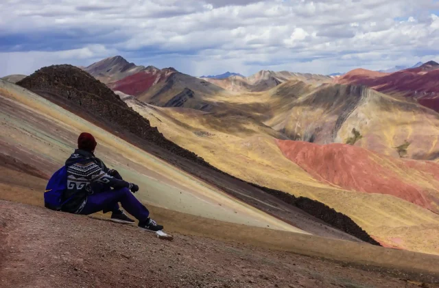 trekker-palccoyo-rainbow-mountains-cusco-peru-colorful-landscape-andes