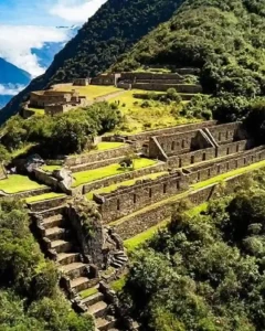 CHOQUEQUIRAO TREK 4 DAYS FROM CUSCO: The Inca City Almost Nobody Reaches