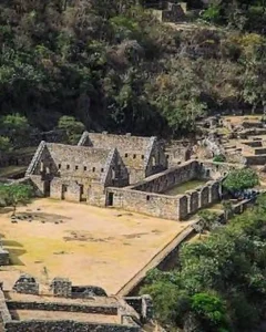 CHOQUEQUIRAO TREK 4 DAYS FROM CUSCO: The Inca City Almost Nobody Reaches
