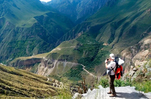 colca-canyon-arequipa-peru