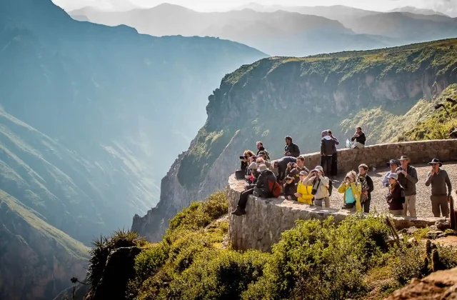 colca-canyon-peru-2
