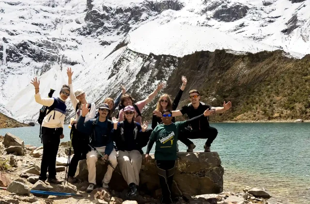 humantay-trek-peru-11