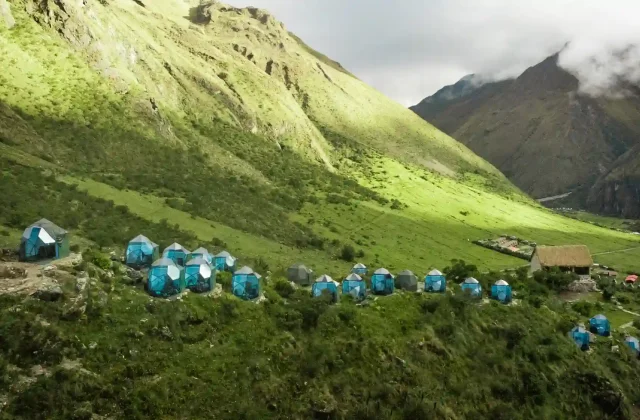 soraypampa-domes-peru